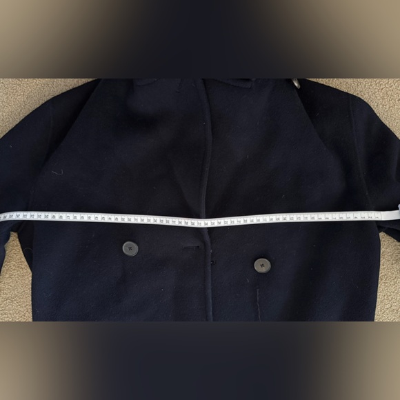 Vince Jacket - Picture 10 of 11